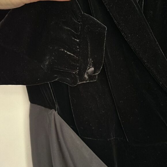 VTG 80s Liz Claiborne Black Velvet Dress Size 4 Faux Wrap Silk Bow Dark Academia - Picture 10 of 13